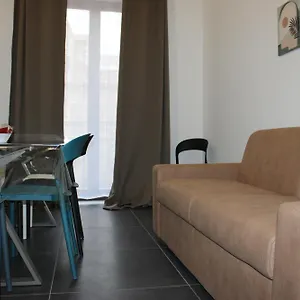 https://agata-verde.taorminaitalyhotels.com